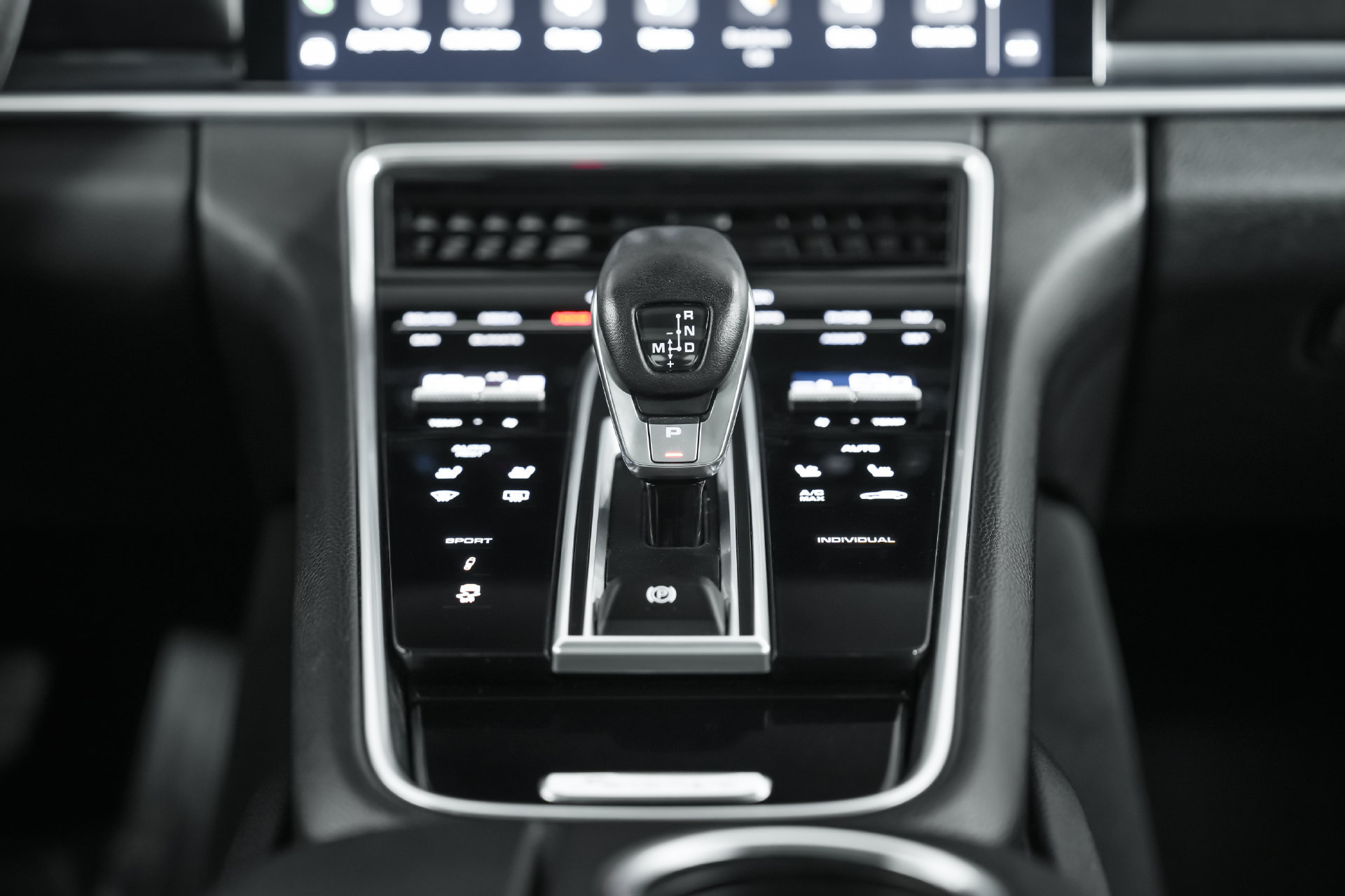 Used 2023 Porsche Panamera Platinum Edition RWD image 94