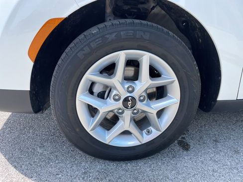 Used 2025 Kia Soul LX w/ LX Technology Package image 51