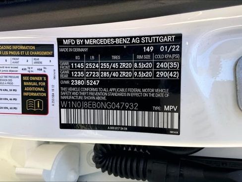 Certified 2022 Mercedes-Benz GLC 300 4MATIC Coupe w/ AMG Line image 30