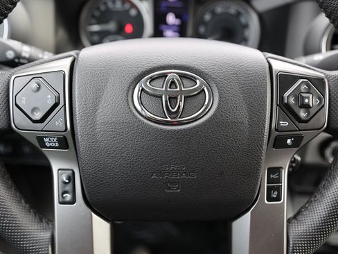 Used 2021 Toyota Tacoma SR5 image 35