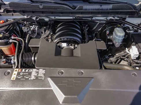 Used 2018 Chevrolet Silverado 1500 LT w/ All Star Edition image 26