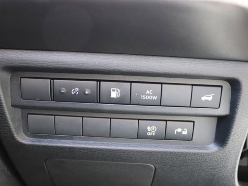 Used 2025 Mitsubishi Outlander SEL Black Edition AWD/4WD image 15