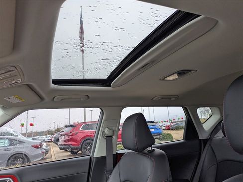 Used 2023 Kia Soul GT-Line image 11