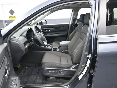 Used 2024 Honda CR-V EX image 11