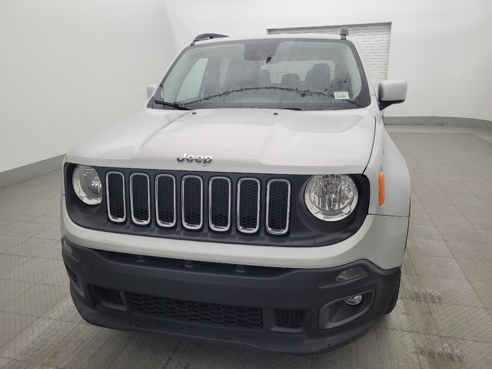 Used 2016 Jeep Renegade Latitude w/ Popular Equipment Group FWD image 15