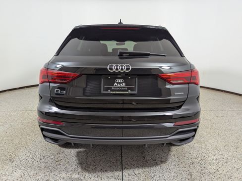 Certified 2023 Audi Q3 2.0T Premium w/ Convenience Package AWD/4WD image 6
