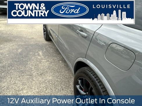Used 2021 Dodge Durango SRT w/ Technology Group AWD/4WD image 14