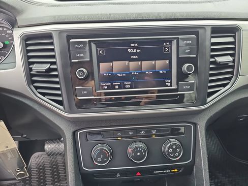 Used 2018 Volkswagen Atlas S FWD image 14