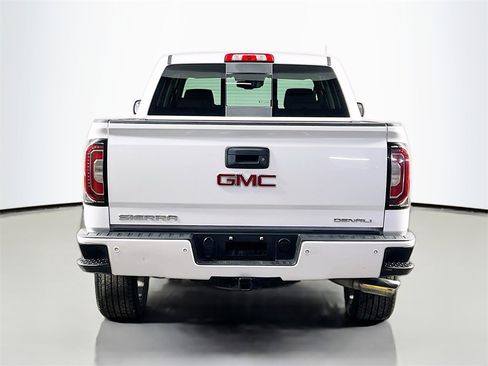 Used 2018 GMC Sierra 1500 Denali w/ Denali Ultimate Package image 6