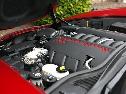 Used 2008 Chevrolet Corvette Coupe w/ Preferred Equipment Group RWD image 13