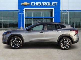 New 2026 Chevrolet Trax RS w/ Sunroof Package FWD video 3