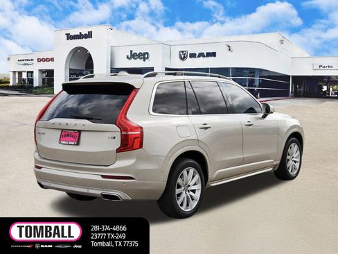 Used 2016 Volvo XC90 T6 Momentum w/ Momentum Plus Package image 7