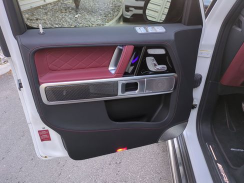 Certified 2022 Mercedes-Benz G 63 AMG 4MATIC image 13