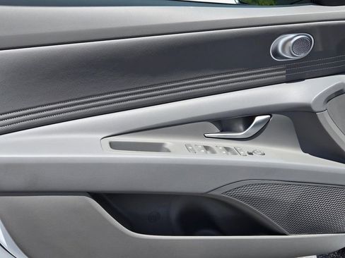 New 2026 Hyundai Elantra Sport FWD image 12