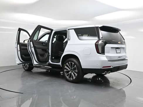 New 2026 Chevrolet Tahoe High Country AWD/4WD image 52