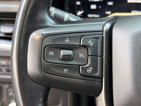 Used 2022 GMC Yukon XL AT4 w/ Technology Package AWD/4WD image 26