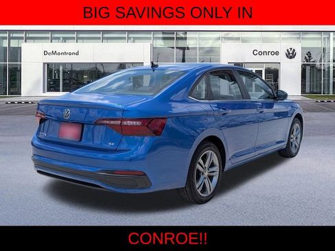 Used 2024 Volkswagen Jetta SE FWD image 5