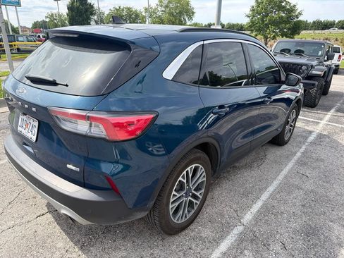 Used 2020 Ford Escape SEL AWD/4WD image 3