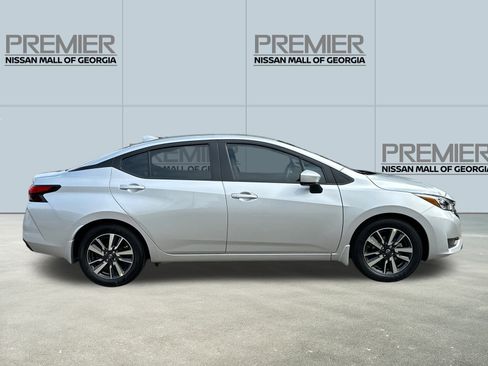 New 2025 Nissan Versa SV w/ Trunk Package image 4