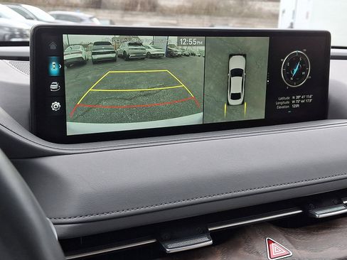 Used 2022 Genesis G80 2.5T w/ Prestige Package image 19