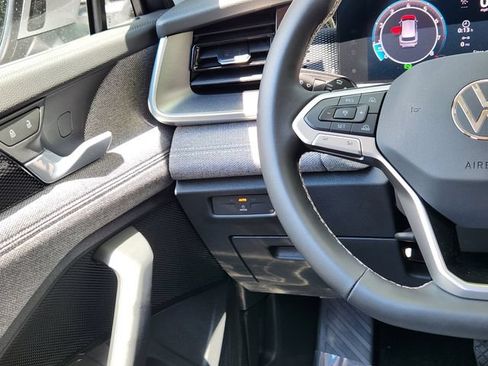 New 2026 Volkswagen Tiguan S AWD/4WD image 26