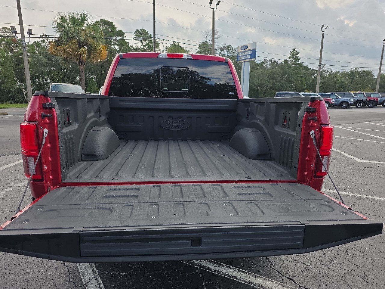 Certified 2020 Ford F150 Lariat w/ Equipment Group 502A Luxury RWD image 20