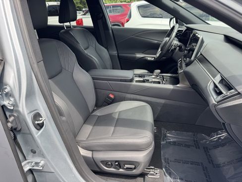 Used 2023 Lexus RX 350 Premium image 23