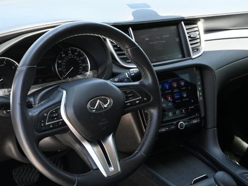 Used 2019 INFINITI QX50 Luxe FWD image 13