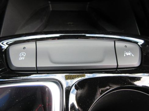 New 2026 Chevrolet Trax RS image 29