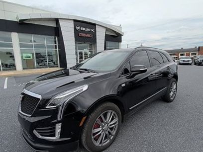 Used 2025 Cadillac XT5 Sportv w/ Technology Package