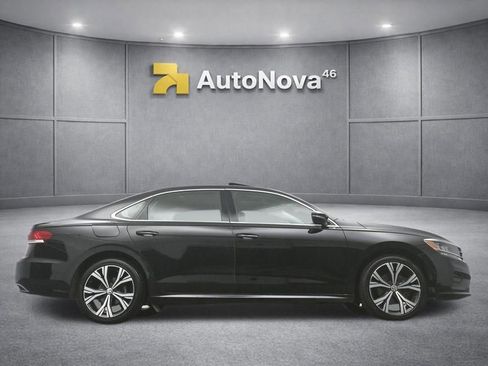 Used 2020 Volkswagen Passat 2.0T SEL image 38