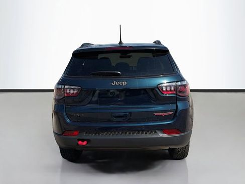 New 2026 Jeep Compass Trailhawk w/ Sun, Sound & Navigation Group AWD/4WD image 7