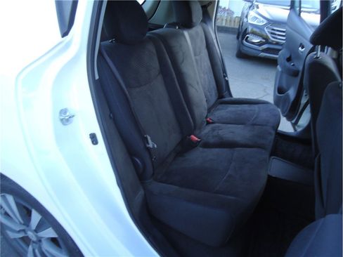 Used 2015 Nissan Leaf SV w/ LED & Quick Charge Package FWD image 13