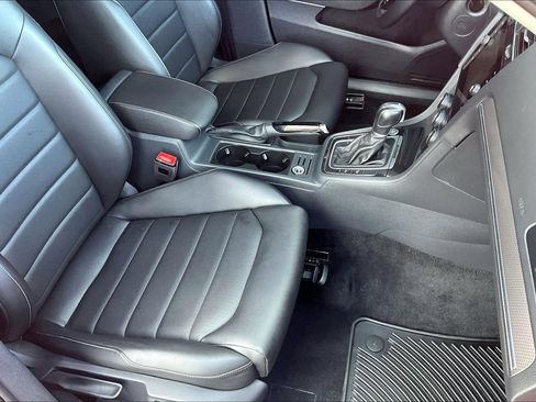 Used 2019 Volkswagen Golf Alltrack SEL image 22