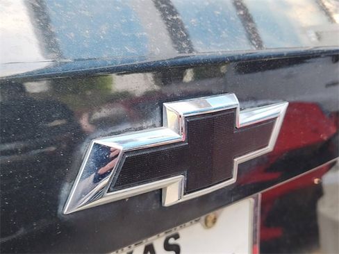 Used 2019 Chevrolet Blazer LT FWD image 9