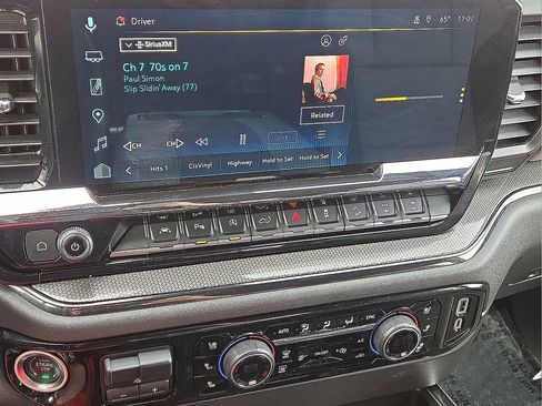 Used 2025 Chevrolet Silverado 1500 ZR2 image 26