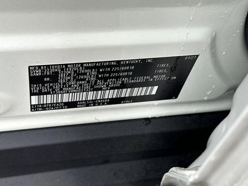 Used 2021 Toyota RAV4 Limited image 34