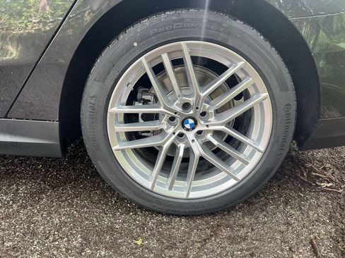 New 2024 BMW 530i xDrive w/ Premium Package AWD/4WD image 11