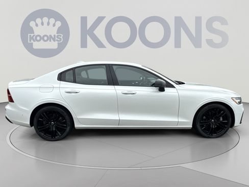 Used 2024 Volvo S60 B5 Plus w/ Climate Package AWD/4WD image 8