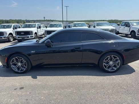 Used 2025 Dodge Charger Daytona R/T w/ Plus Group AWD/4WD image 8