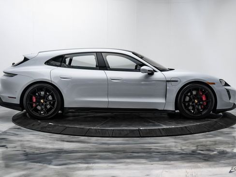 Used 2023 Porsche Taycan GTS w/ Premium Package image 16