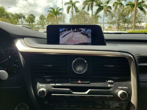 Used 2019 Lexus RX 350L FWD w/ Premium Package image 22