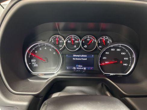 Used 2021 Chevrolet Tahoe Z71 w/ Z71 Signature Package image 29