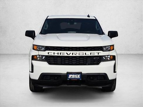 Used 2022 Chevrolet Silverado 1500 Custom w/ Safety Confidence Package RWD image 2