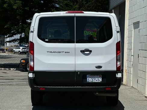 Used 2021 Ford Transit 250 Low Roof w/ Exterior Upgrade Package RWD image 4
