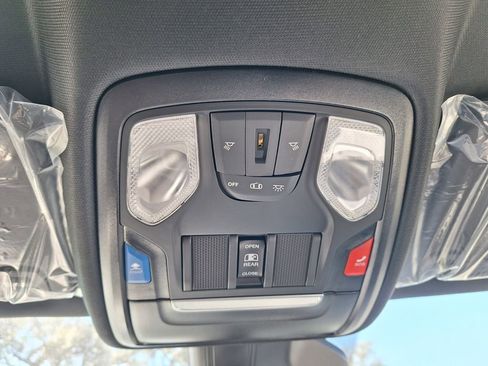 New 2026 RAM 1500 Express image 18