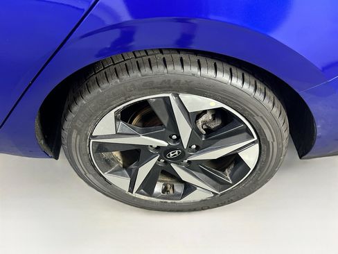 Used 2023 Hyundai Elantra SEL w/ Convenience Package FWD image 30
