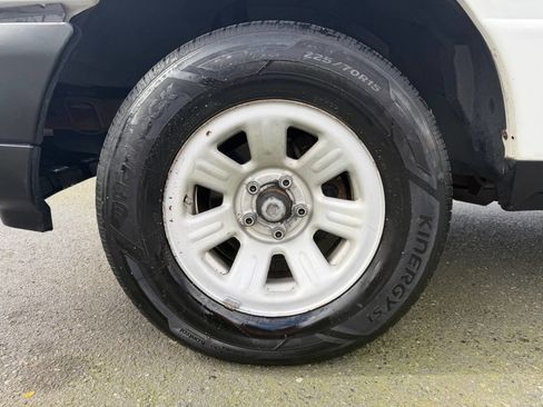 Used 2008 Ford Ranger XLT image 2