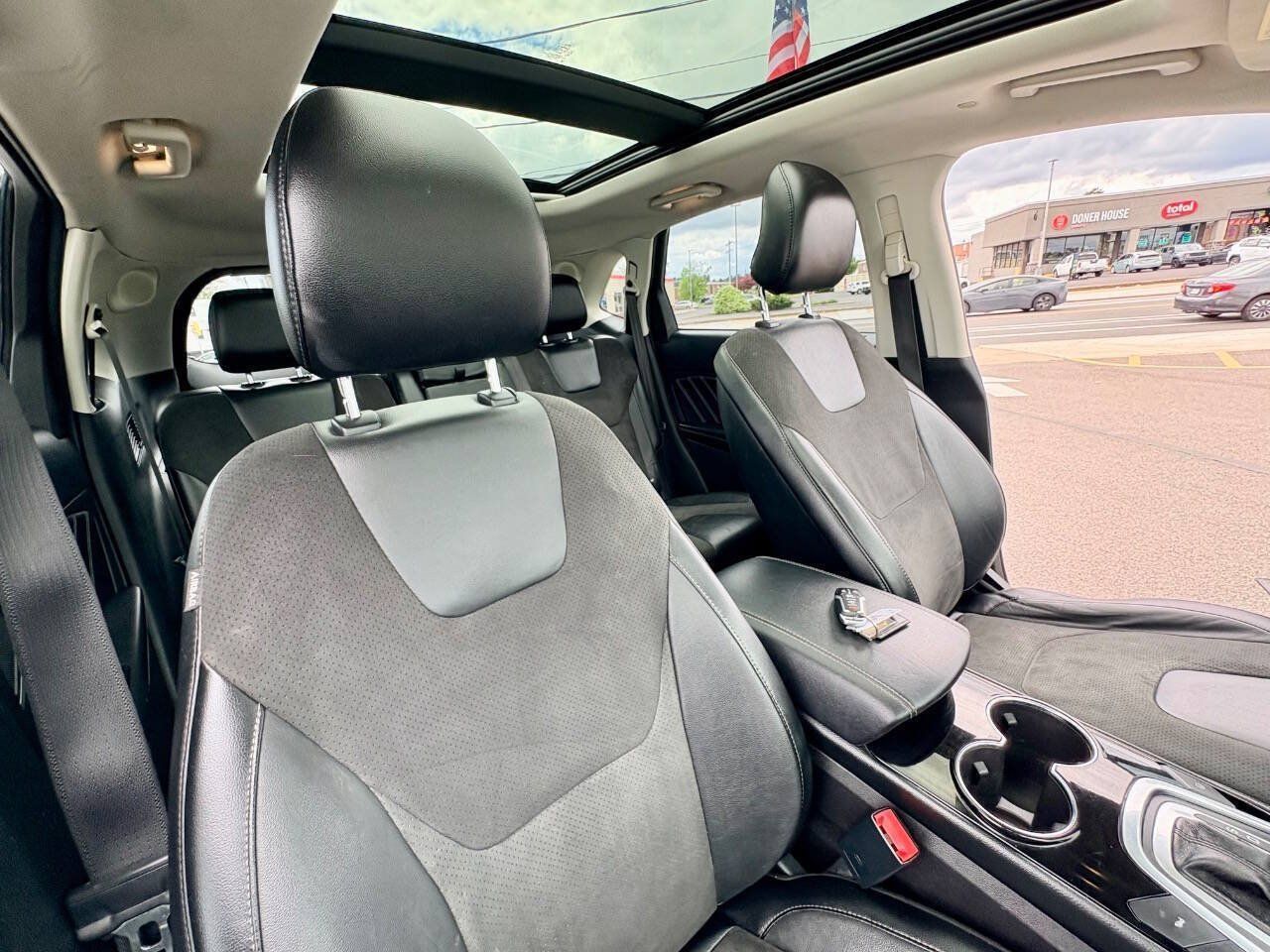 Used 2015 Ford Edge Sport w/ Equipment Group 401A AWD/4WD image 32