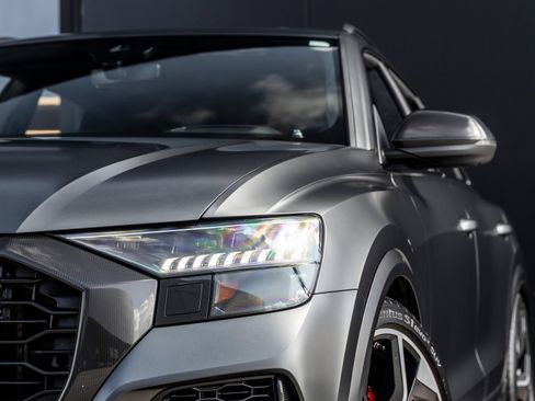Used 2021 Audi RS Q8 w/ Carbon Optic Package AWD/4WD image 14